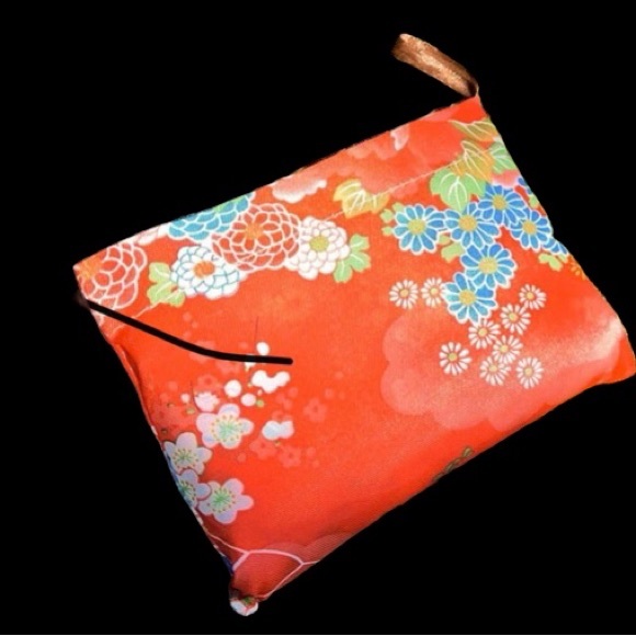 JAPANESE FLORAL DESIGN XL SHOPPER/SHOULDER BAG - Picture 7 of 7